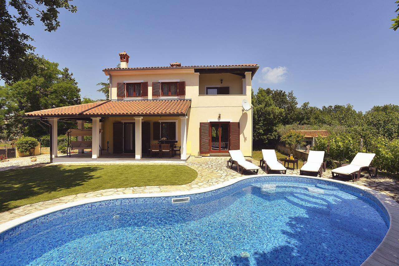Villa Nina Медулин Экстерьер фото